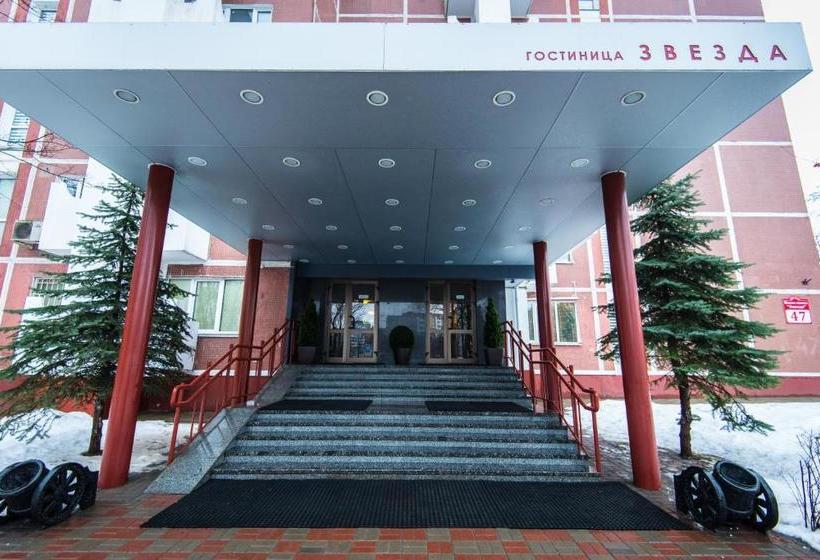 Отель Zvezda