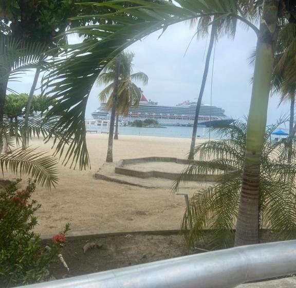 Ocho Rios Vacation Resort Property Rentals