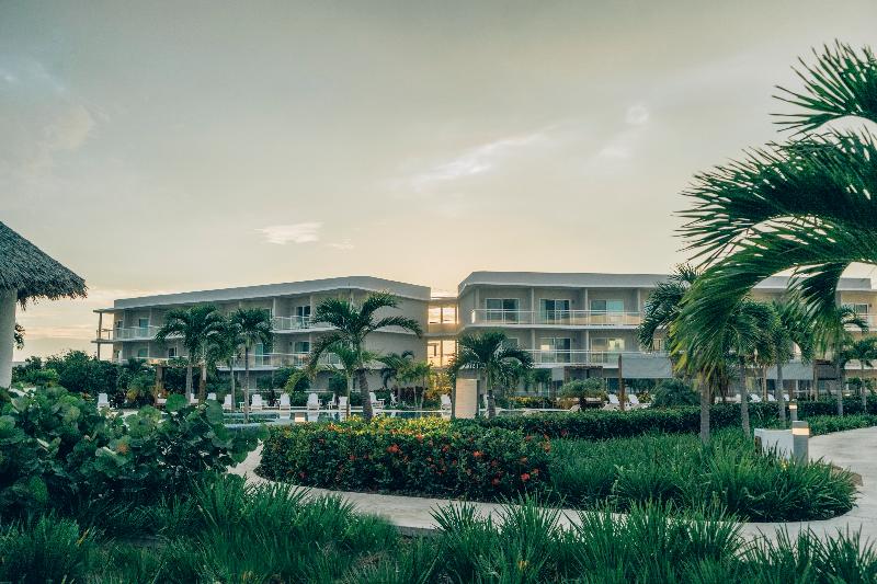 هتل Iberostar Selection Esmeralda