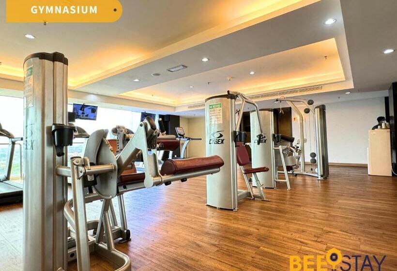 Hatten Hotel Melaka 3 Min Walking Distance To Mahkota Parade/medical Centre By Beestay