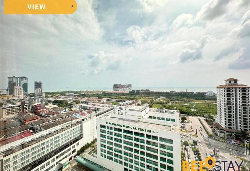 Hatten Hotel Melaka 3 Min Walking Distance To Mahkota Parade/medical Centre By Beestay