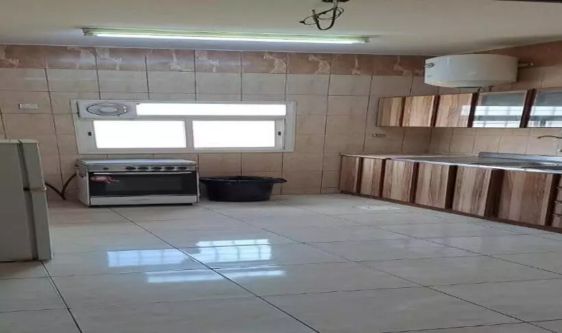 ホテル شقق هادي بابها