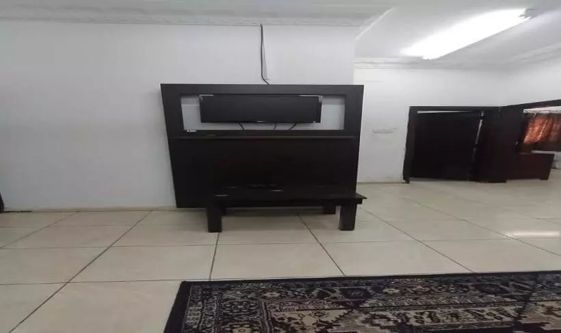 ホテル شقق هادي بابها