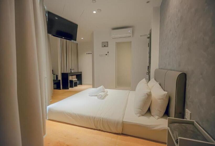 فندق Double H Boutique