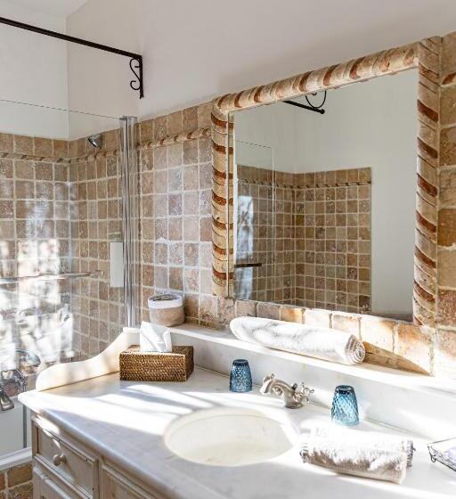 Отель Maison Bournissac