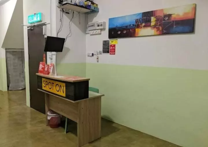 Hotelli Spot On 90808 Night Stayin2