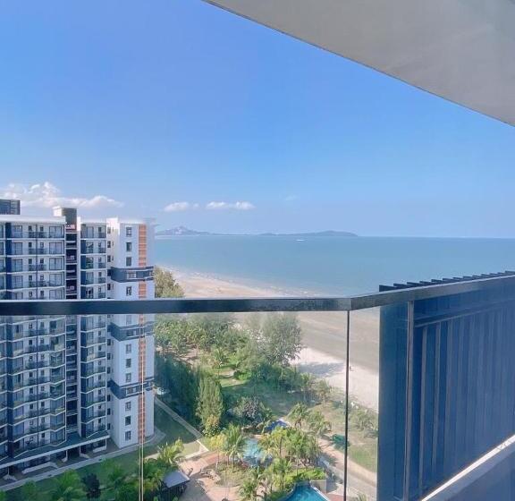 Vitamin Sea Timurbay Residence