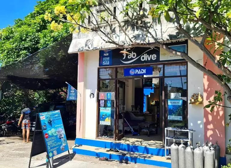 Retkeilymaja Bali Fab Dive Center