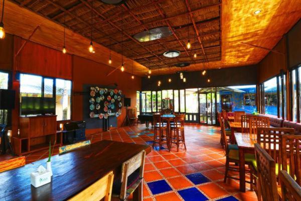 Hotel Aries Biru Resort