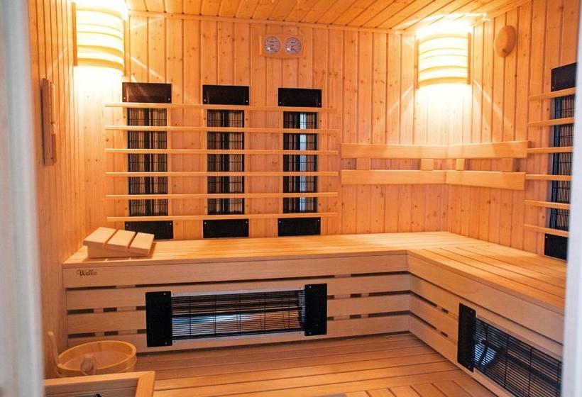 ベッドアンドブレックファースト Agancsos Panzió Villány