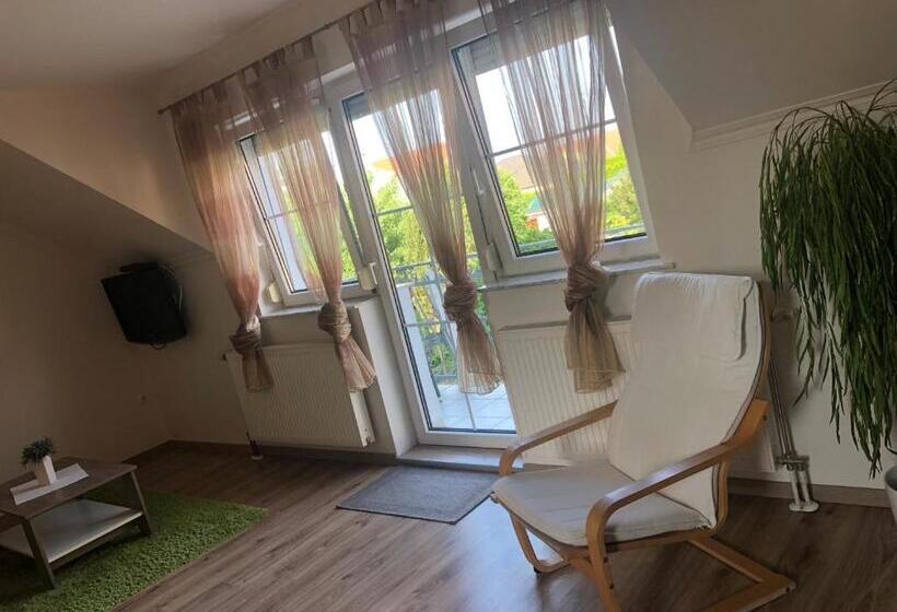 Bed and Breakfast Judit Vendégház