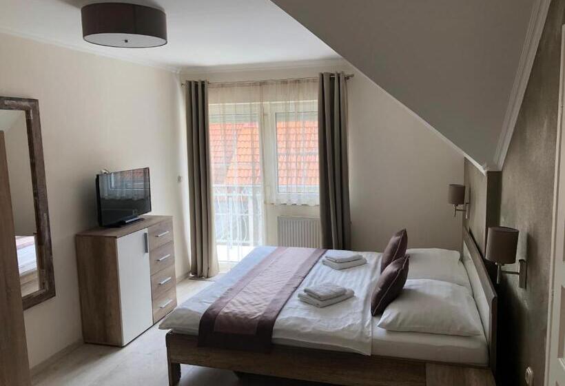 Bed and Breakfast Judit Vendégház