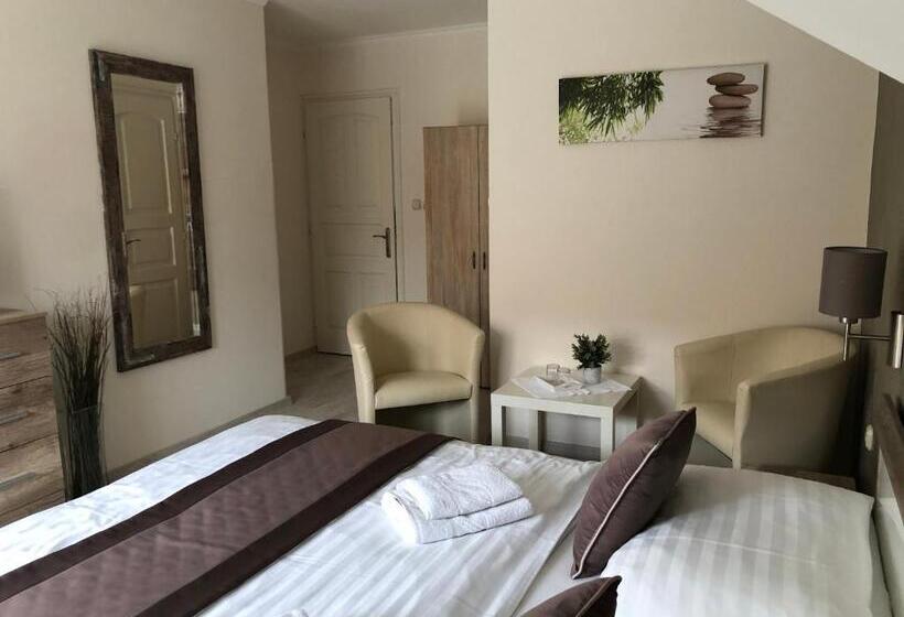 Bed and Breakfast Judit Vendégház