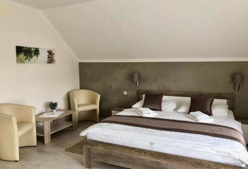 Bed and Breakfast Judit Vendégház