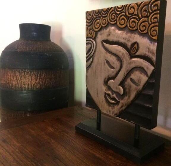 ベッドアンドブレックファースト Lullaby Bungalows