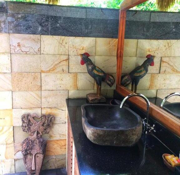 ベッドアンドブレックファースト Lullaby Bungalows