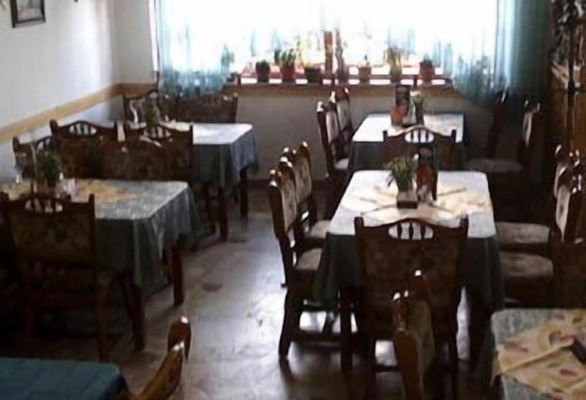 Aamiaismajoitus (B&B) Sarokhaz Panzio