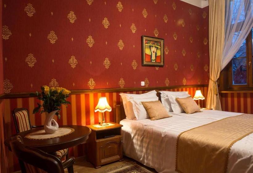 Bed and Breakfast Szekszárd Szálló