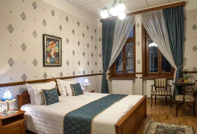Aamiaismajoitus (B&B) Szekszárd Szálló