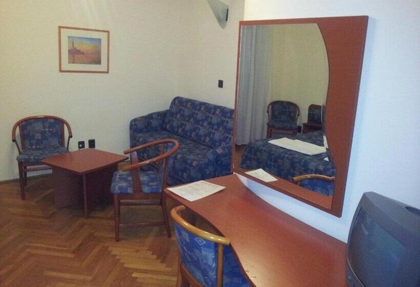 Fenyves Wellness Hotel Békéscsaba