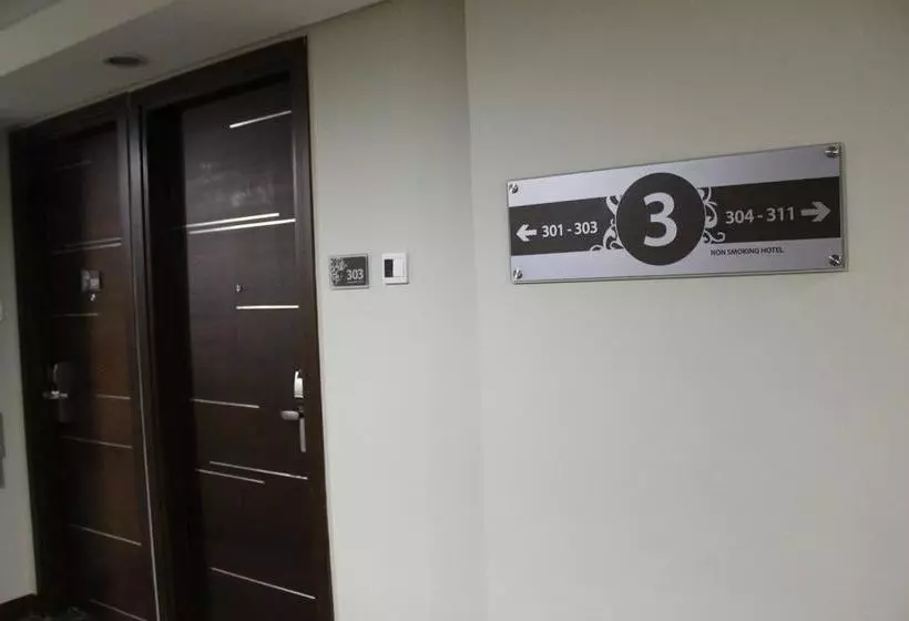 Hotel Hero  Ambon
