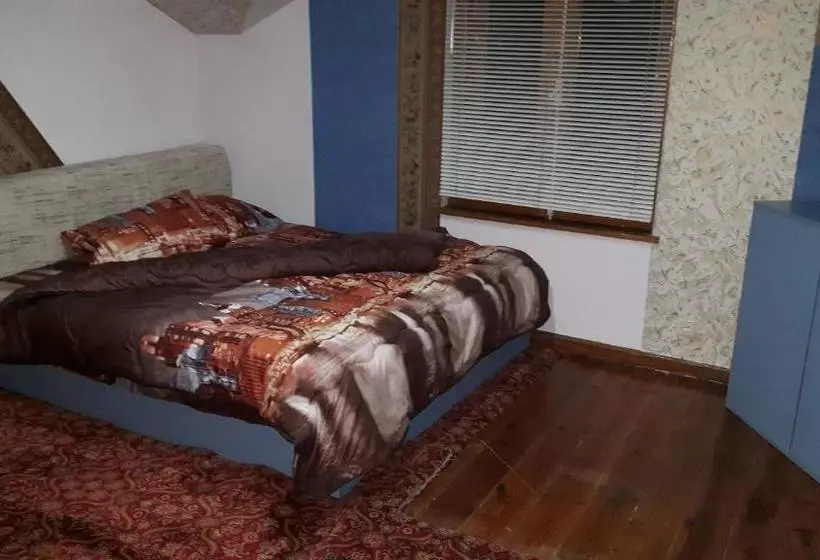 Hostel Alex 1