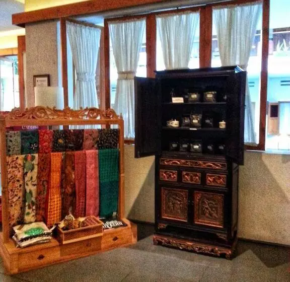 Hotel Blambangan