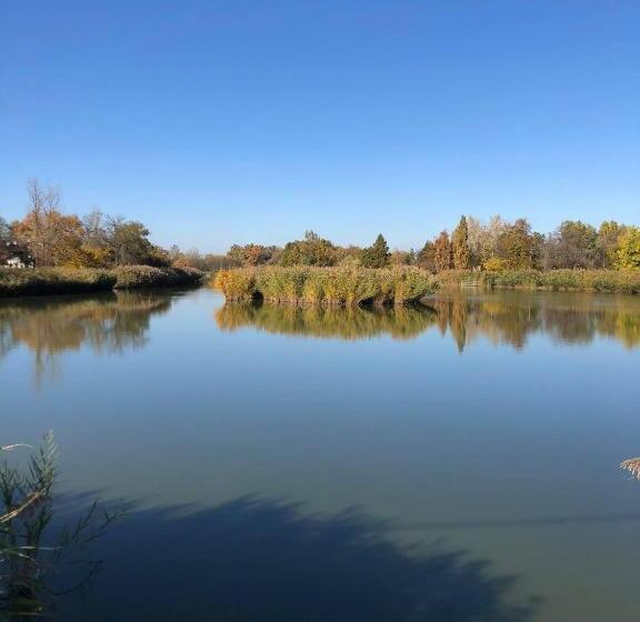 Отель Brill Orosháza