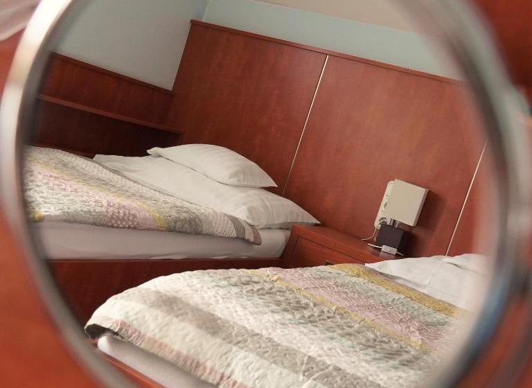 ホテル Club Haus 502 Kalocsa