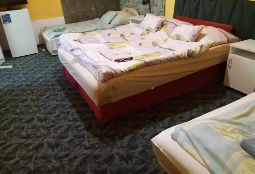 هتل Lillafüred Kapuja