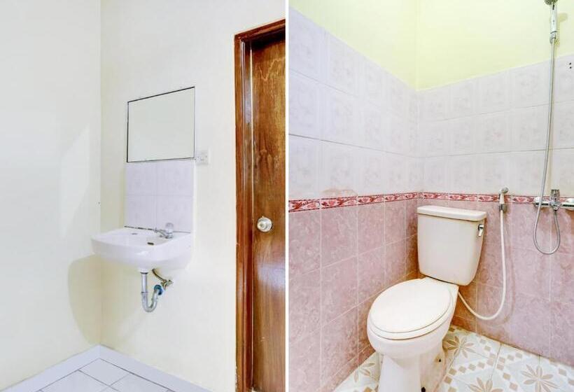 בית מלון כפרי Ratu