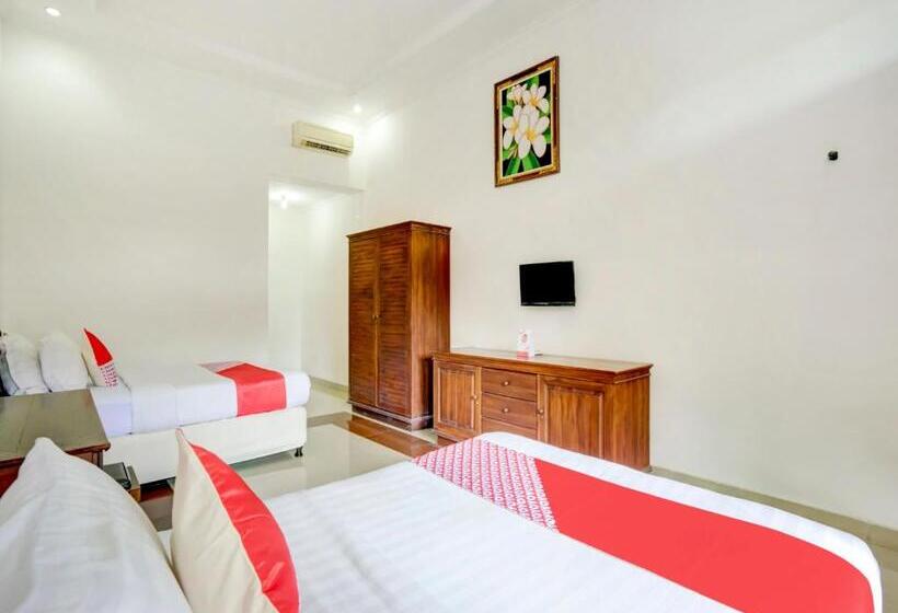 בית מלון כפרי Ratu