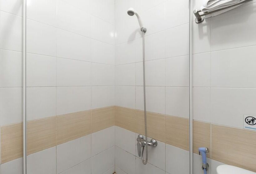 Otel Reddoorz @ Petojo