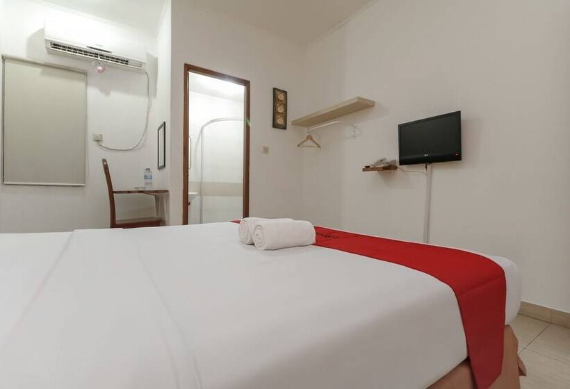 Otel Reddoorz @ Petojo