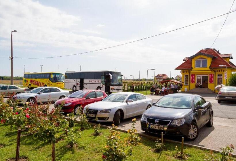 Hotel Rózsa Csárda