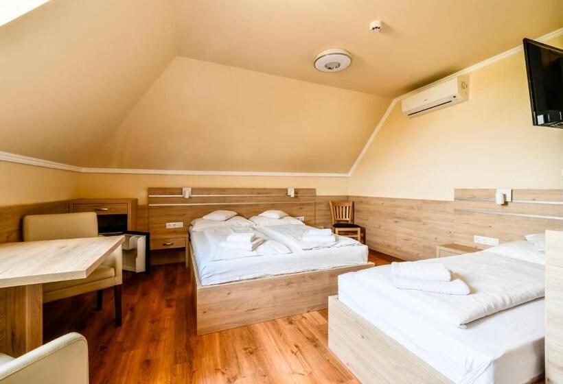 Hotel Rózsa Csárda