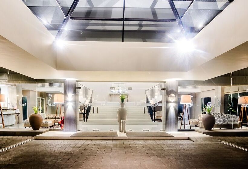 Tasneem Convention Hotel Yogyakarta