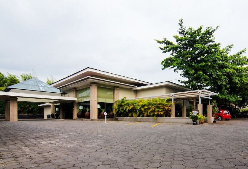Tasneem Convention Hotel Yogyakarta