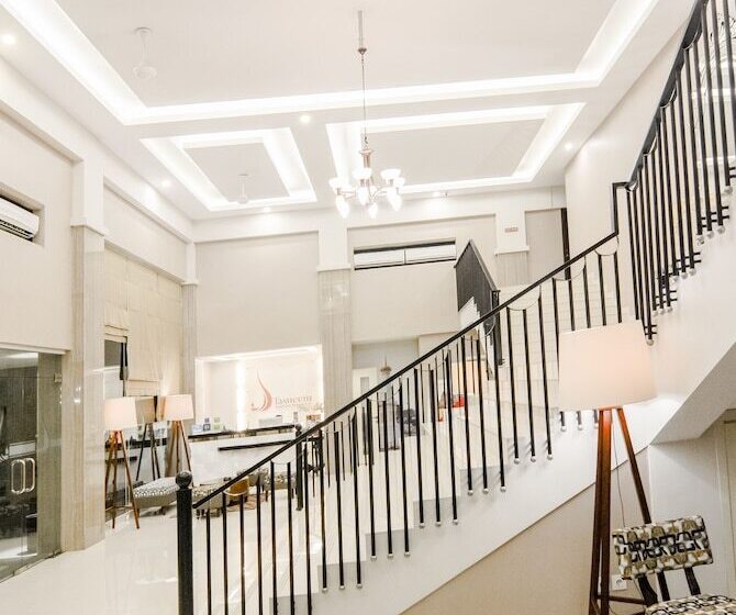 Tasneem Convention Hotel Yogyakarta