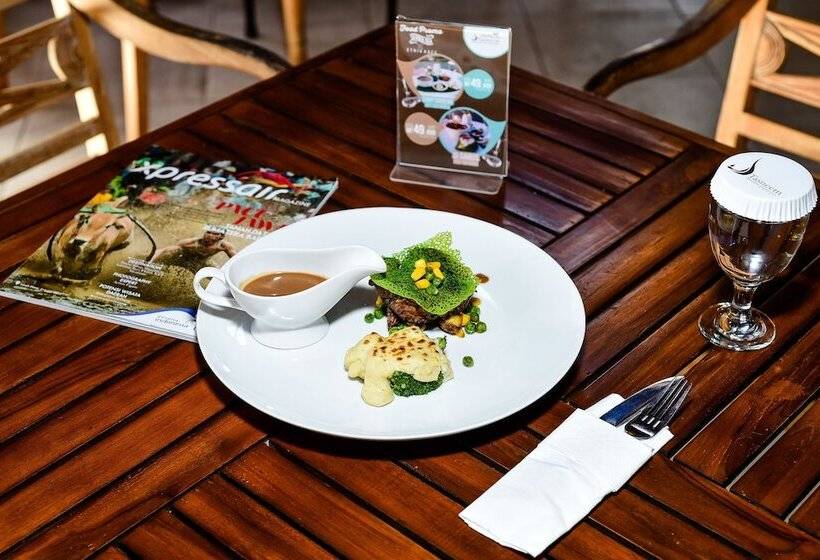 Tasneem Convention Hotel Yogyakarta