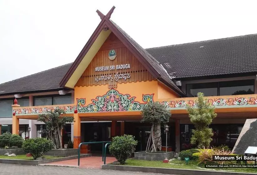 ホテル Zen Rooms Halimun Palasari