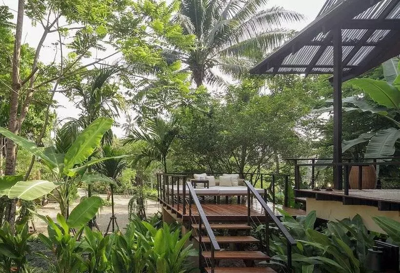 Hotelli The Spa Resorts   Lamai Village