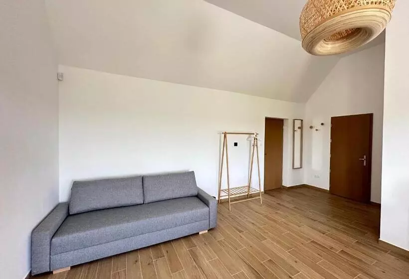 ペンション Rábai Katalin Borászat és Vendégház