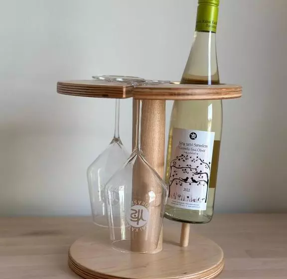 ペンション Rábai Katalin Borászat és Vendégház