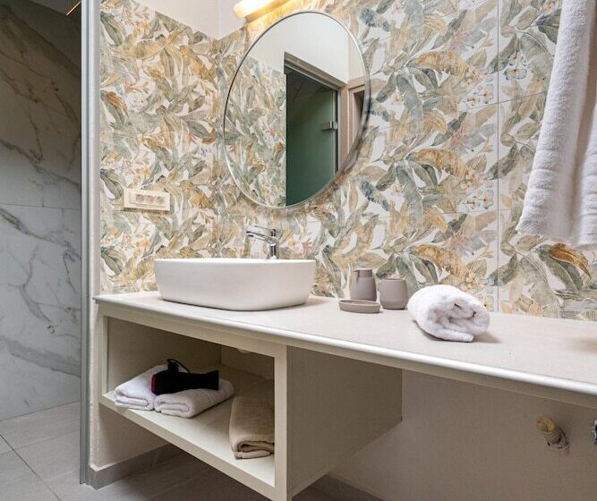 Achatis Apartments With Sea View