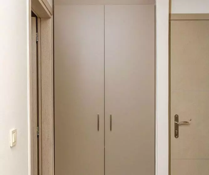 Achatis Apartments With Sea View