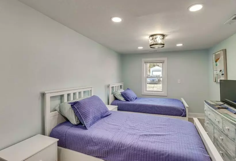 Bayfront Maryland Retreat W/ Deck, Near Beaches!