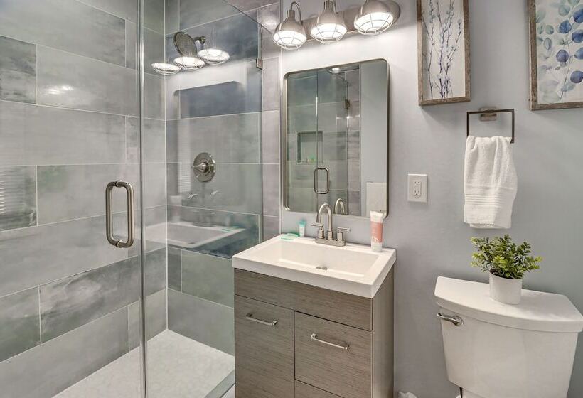 Bayfront Maryland Retreat W/ Deck, Near Beaches!