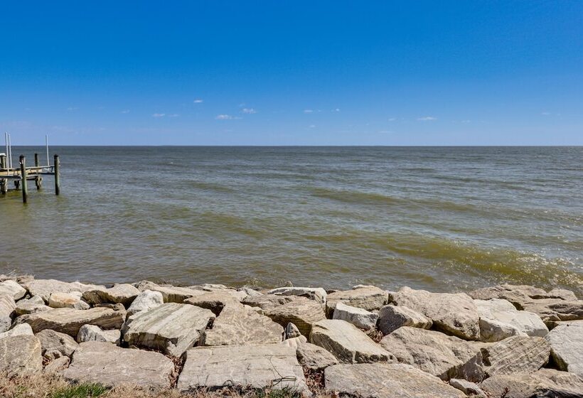 Bayfront Maryland Retreat W/ Deck, Near Beaches!