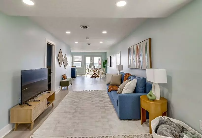 Bayfront Maryland Retreat W/ Deck, Near Beaches!